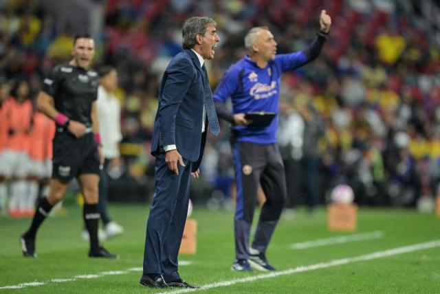 America's Uruguayan head coach Guillermo Almada gestures during the Liga MX Apertura tournament football match between America and Monterrey at Banorte stedium in Mexico City, on October 10, 2026. (Photo by CARL DE SOUZA / AFP)