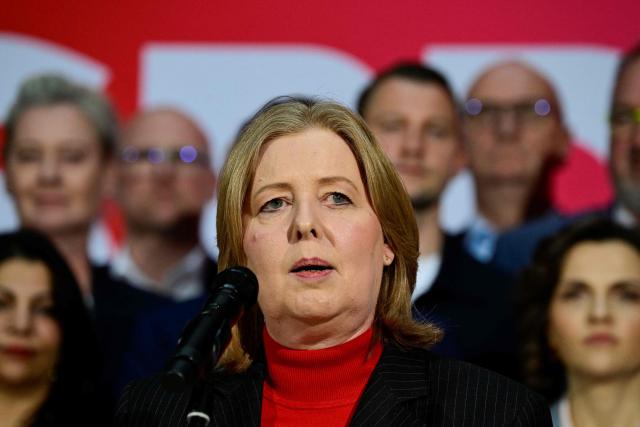 (FILES) Co-leader of Germany's Social Democratic Party (SPD) Baerbel Bas addresses journalists after a SPD leadership meeting at the Willy Brandt House, the party's headquarters, in Berlin on March 27, 2026. Baerbel Bas is stepping down as SPD leader and federal labor minister. In a statement published on October 12, 2026, she also held the coalition partner, the CDU/CSU, responsible. Leading SPD politicians reacted with dismay. (Photo by John MACDOUGALL / AFP)