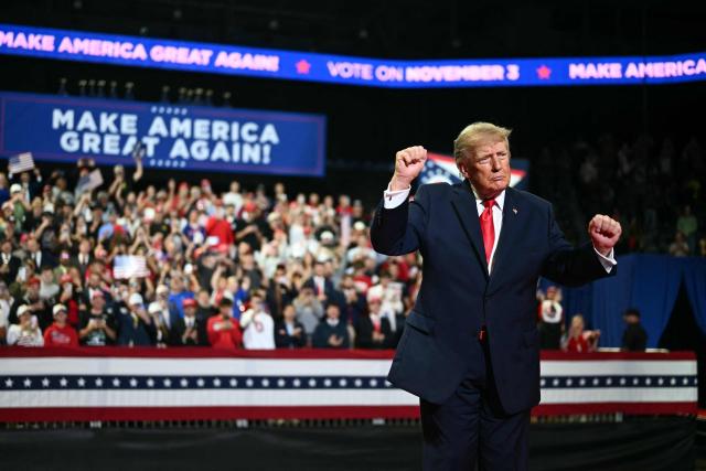 US President Donald Trump speaks during a campaign rally at the Covelli Centre in Youngstown, Ohio, on October 12, 2026. (Photo by Kent NISHIMURA / AFP)