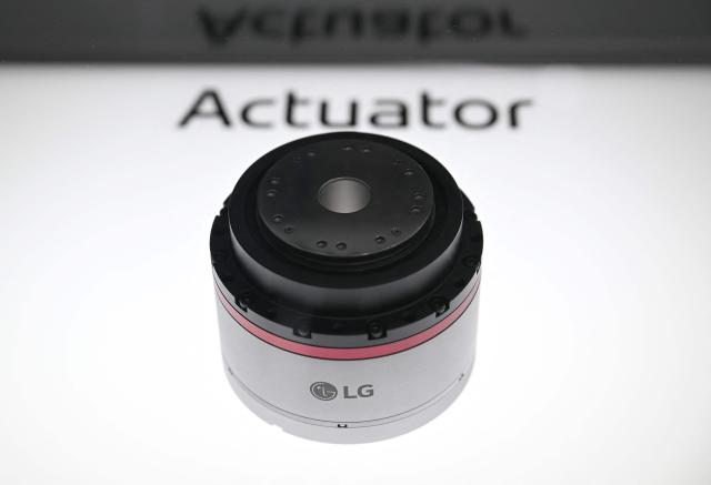 An LG actuator for robots, part of systems to convert electrical signals into physical motion, is displayed at the LG Electronics booth during the Korea Electronics Show 2026 at the COEX convention and exhibition centre in Seoul on October 13, 2026. (Photo by Jung Yeon-je / AFP)