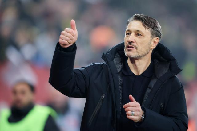(FILES) Dortmund's Croatian head coach Niko Kovac celebrates at the end of the German first division Bundesliga football match between FC Augsburg and Borussia Dortmund in Augsburg, southern Germany on October 31, 2025. Dortmund won the match 1-0. (Photo by Alexandra BEIER / AFP) / DFL REGULATIONS PROHIBIT ANY USE OF PHOTOGRAPHS AS IMAGE SEQUENCES AND/OR QUASI-VIDEO