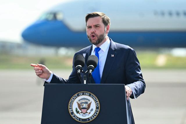 US Vice President JD Vance speaks during a campaign rally at Tyler Pounds Regional Airport  in Tyler, Texas, on October 13, 2026. Vance is campaigning for several Republican candidates on the November midterm ballot. (Photo by SAUL LOEB / POOL / AFP)