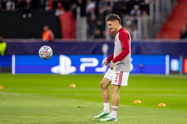 Liverpool's German midfielder #07 Florian Wirtz warms up prior to the UEFA Champions League football match between LASK and Liverpool FC in Linz, Austria on October 14, 2026. (Photo by Branislav Racko / AFP)