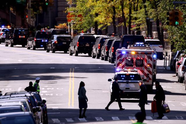 Vehicles, part of a convoy believed to be carrying ousted Venezuelan president Nicolas Maduro departs the Daniel Patrick Moynihan Federal Courthouse in New York on October 15, 2026. Former Venezuelan leader Nicolas Maduro and his wife Cilia Flores are being arraigned on a new charge of conspiracy to commit torture. (Photo by Leonardo MUNOZ / AFP)