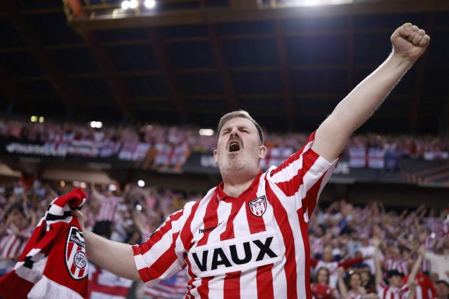 Sunderland supporters cheer after their second goal during the Europa League round 1 day 2 football match between SCU Torreense and Sunderland AFC at the Dr. Magalhaes Pessoa Stadium in Leiria on October 15, 2026. (Photo by FILIPE AMORIM / AFP)