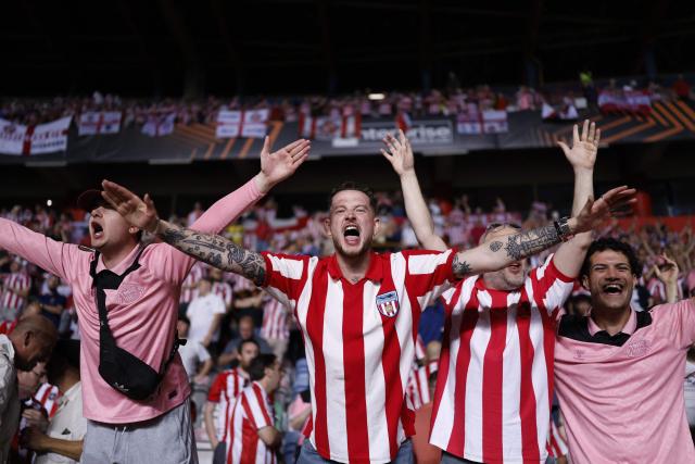 Sunderland supporters cheer after their second goal during the Europa League round 1 day 2 football match between SCU Torreense and Sunderland AFC at the Dr. Magalhaes Pessoa Stadium in Leiria on October 15, 2026. (Photo by FILIPE AMORIM / AFP)