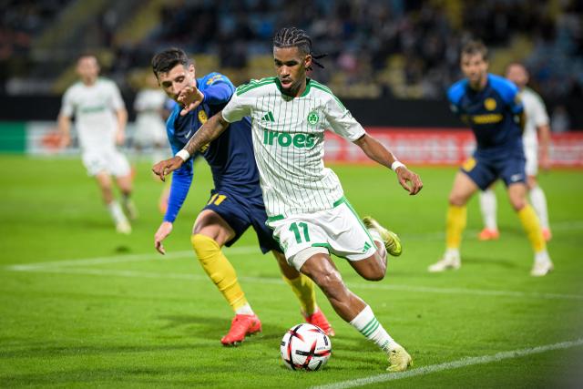 Omonia's midfielder #11 Ewandro (R) controls the ball as Celje's midfielder #11 Milot Avdyli looks on during the UEFA Europa League, league phase matchday 2, football match between NK Celje and Omonoia at the Stadion Z'dezele in Celje, on October 15, 2026. (Photo by Jure Makovec / AFP)