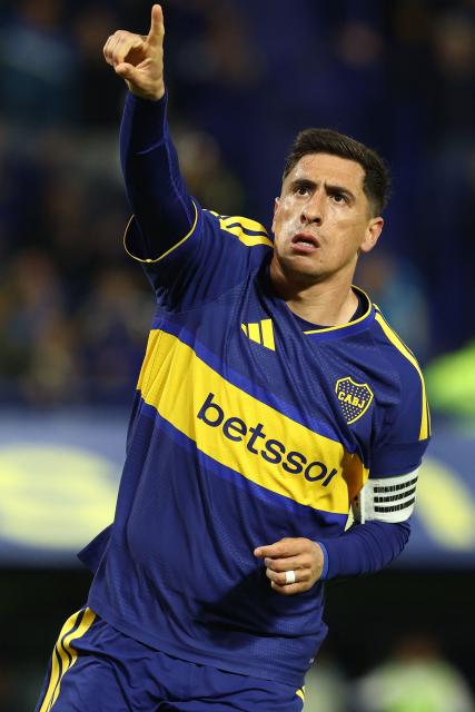 Boca Juniors' Uruguayan forward #16 Miguel Merentiel celebrates after scoring the equalising goal during the Argentine Professional League 2026 Clausura tournament football match between Boca Juniors and Talleres de Cordoba at La Bombonera stadium in Buenos Aires on October 16, 2026. (Photo by Alejandro PAGNI / AFP)