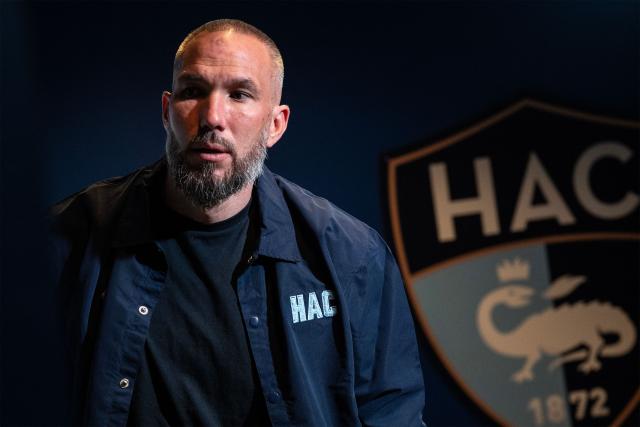 Le Havre's French headcoach Didier Digard looks on at the end of a press conference during the French L1 football match between Le Havre AC and AJ Auxerre at the Stade Oceane in Le Havre, northwestern France, on October 18, 2026. (Photo by Guillaume SALIGOT / AFP)