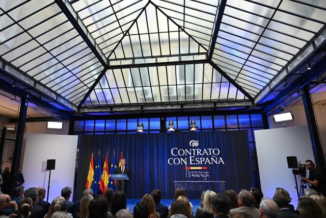 Leader of Partido Popular - PP (People's Party) Alberto Nunez Feijoo speaks during an event to unveil his 'Contract with Spain' political program ahead of the upcoming general election, in Madrid, on October 19, 2026. (Photo by JAVIER SORIANO / AFP)