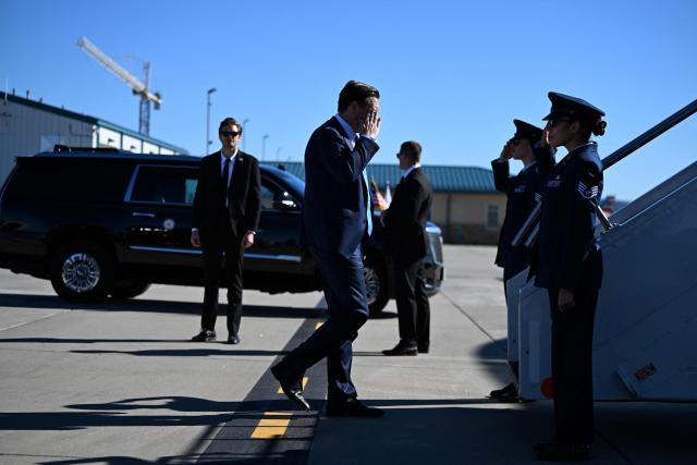 US Vice President JD Vance boards Air Force Two at Asheville Regional Airport in Fletcher, North Carolina, on October 19, 2026. Vance attended a rally in Hendersonville, North Carolina, ahead of the midterm elections. (Photo by Kenny Holston/The New York Times / POOL / AFP)