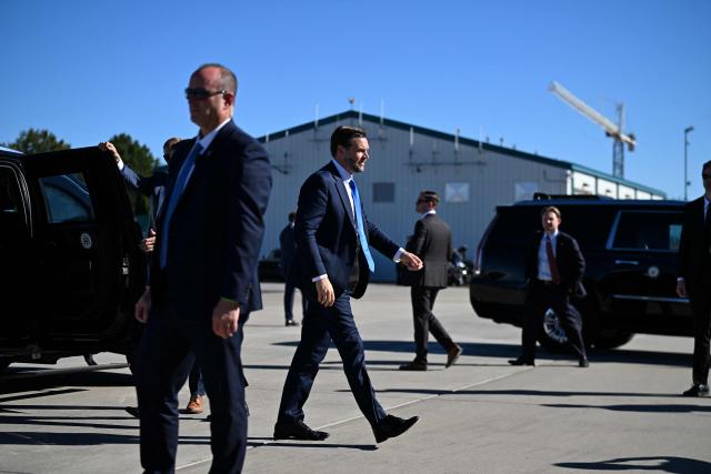 US Vice President JD Vance boards Air Force Two at Asheville Regional Airport in Fletcher, North Carolina, on October 19, 2026. Vance attended a rally in Hendersonville, North Carolina, ahead of the midterm elections. (Photo by Kenny Holston/The New York Times / POOL / AFP)