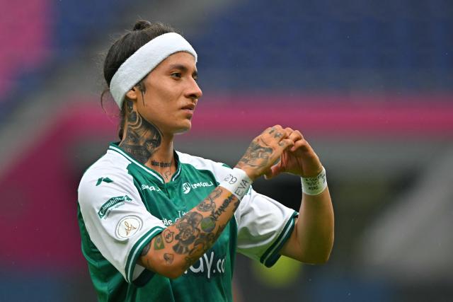 Deportivo Cali's forward #18 Ingrid Guerra celebrates scoring the opening goal during the 2026 Women's Copa Libertadores Group D football match between Colombia's Deportivo Cali and Uruguay's Nacional at the Banco Guayaquil Stadium in Quito on October 19, 2026. (Photo by Rodrigo BUENDIA / AFP)