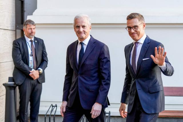 Finnish President Alexander Stubb (R) meets with Norwegian Prime Minister Jonas Gahr Store at the Government's representative facilities in Oslo on October 20, 2026 ahead of Ukraine talks. US envoys Steve Witkoff and Jared Kushner will take part in talks in Oslo on October 20, 2026 with Ukraine President Volodymyr Zelensky and the leaders of Norway and Finland, Norway's government said. (Photo by Cornelius POPPE / NTB / AFP) / Norway OUT