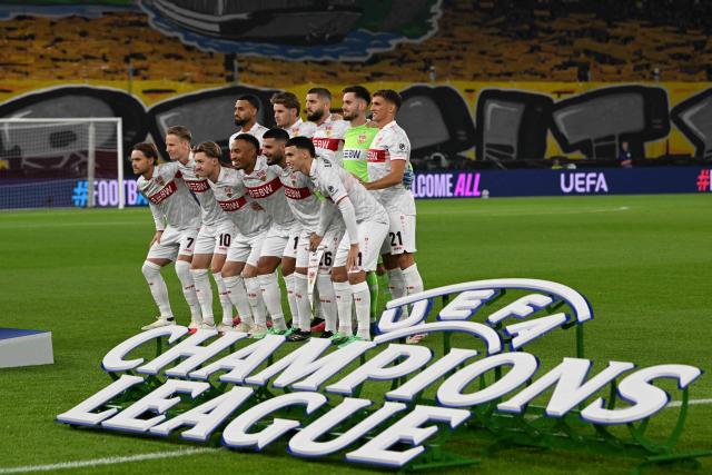 Stuttgart's players pose prior to the UEFA Champions League football match VfB Stuttgart v Atletico Madrid in Stuttgart, southern Germany, on October 20, 2026. (Photo by THOMAS KIENZLE / AFP)