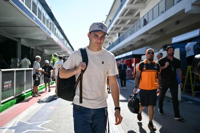 McLaren's Australian driver Oscar Piastri arrives in the paddock ahead of the United States Formula One Grand Prix at the Circuit of the Americas in Austin, Texas, on October 22, 2026. The United States Grand Prix will take place on Sunday, October 25. (Photo by ANGELA WEISS / AFP)
