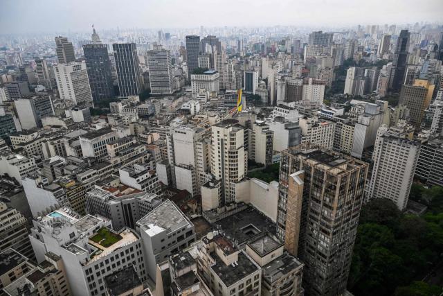 Aerial partial view of Sao Paulo, Brazil,  on October 22, 2026. Brazil's President Lula da Silva and right-wing senator Flavio Bolsonaro head to a runoff election on October 25, a race that has become mired in allegations of social media malfeasance. (Photo by Juan BARRETO / AFP)