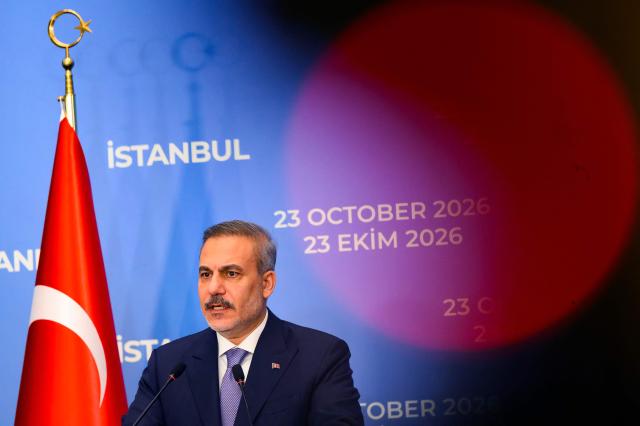 Turkey's Foreign Minister Hakan Fidan speaks during a press conference after the meeting of the top diplomats of the R4 mechanism (Turkey, Egypt, Pakistan, and Saudi Arabia) and the European E3 mechanism (Britain, France and Germany), in Istanbul on October 23, 2026. (Photo by Yasin AKGUL / AFP)