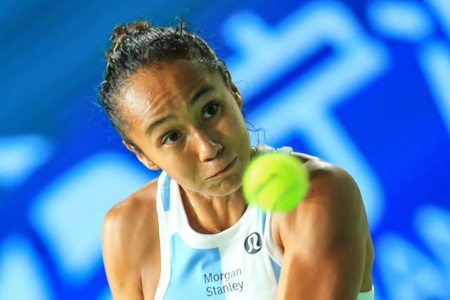 Canada's Leylah Fernandez hits a return to Czech Republic's Marie Bouzkova during their women's singles semifinal match at the Ningbo Open tennis tournament in Ningbo, China's eastern Zhejiang province on October 24, 2026. (Photo by CN-STR / AFP) / China OUT