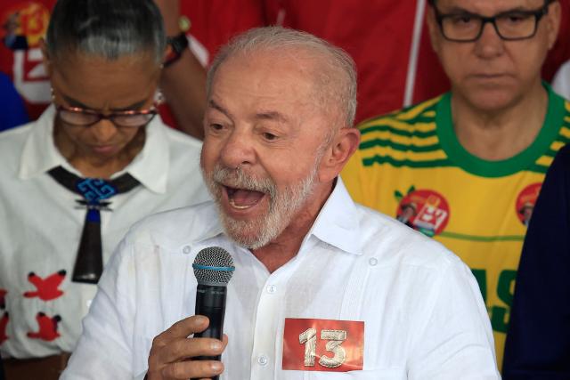 Brazil's President and re-election candidate for the Workers' Party (PT) Luiz Inacio Lula da Silva speaks after casting his vote during the presidential runoff election, at a polling station in Sao Bernardo do Campo, state of Sao Paulo, Brazil, on October 25, 2026. Lula da Silva faces right-wing senator Flavio Bolsonaro in a runoff that will determine whether Brazil remains one of the few leftist nations in the region or joins a regional swing to the right championed by US President Donald Trump, Bolsonaro's ally. (Photo by Miguel SCHINCARIOL / AFP)