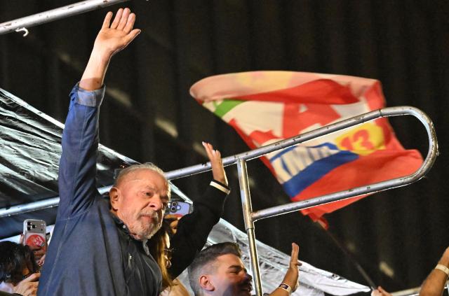 Brazil's President and presidential candidate Luiz Inacio Lula da Silva gestures to supporters after winning the presidential runoff election in Sao Paulo, Brazil, on October 25, 2026. Lula da Silva pulled off a dramatic comeback on October 25, 2026, as he clinched election victory against right-wing senator Flavio Bolsonaro, who trounced him in the first round. (Photo by Juan BARRETO / AFP)