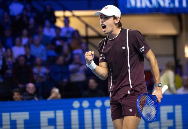 Australia’s Alex de Minaur celebrates his victory over Czech Republic’s Tomas Machac (not in the picture) during the Erste Bank Open 2026 ATP 500 tournament in Vienna, Austria on October 26, 2026. (Photo by Joe Klamar / AFP)