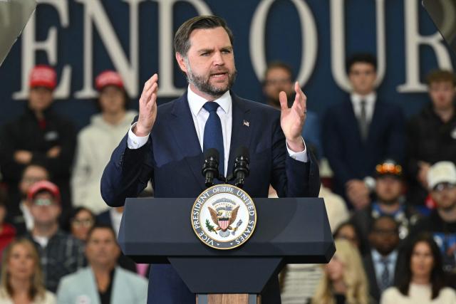 US Vice President JD Vance speaks at a midterm campaign rally at CHI Aviation in Howell, Michigan on October 27, 2026. Vance is speaking in support of Rodgers, who is running against Democratic candidate Abdul El-Sayed for Michigan’s US Senate seat. (Photo by SAUL LOEB / POOL / AFP)