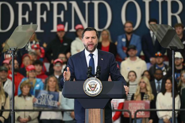 US Vice President JD Vance speaks at a midterm campaign rally at CHI Aviation in Howell, Michigan on October 27, 2026. Vance is speaking in support of Republican candidate for US Senate Mike Rodgers who is competing against Democratic candidate Abdul El-Sayed for the Michigan senate seat. (Photo by SAUL LOEB / POOL / AFP)