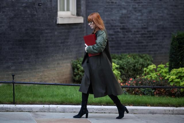 Britain's Housing Secretary Angela Rayner arrives to attend a cabinet meeting at Downing Street in central London on October 28, 2026, before Britain's Chancellor of the Exchequer John Healey presents the government's annual budget to parliament later in the day. Healey will unveil his first budget on October 28 as he juggles commitments to defence spending and easing household bills with little financial room to manoeuvre. (Photo by Henry NICHOLLS / AFP)