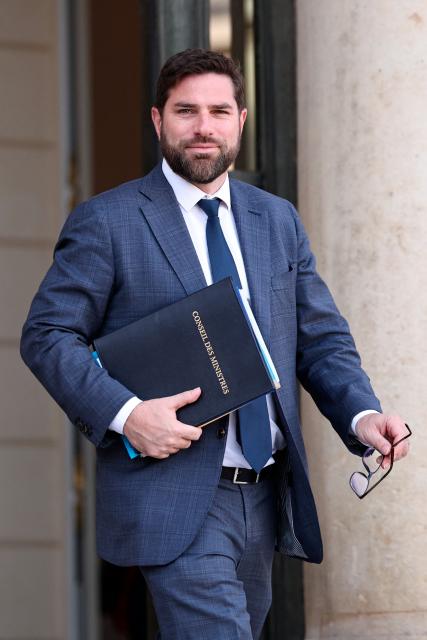France's Housing Minister Vincent Jeanbrun leaves after attending the cabinet meeting at the Elysee Palace in Paris on October 28, 2026. (Photo by SIMON WOHLFAHRT / AFP)