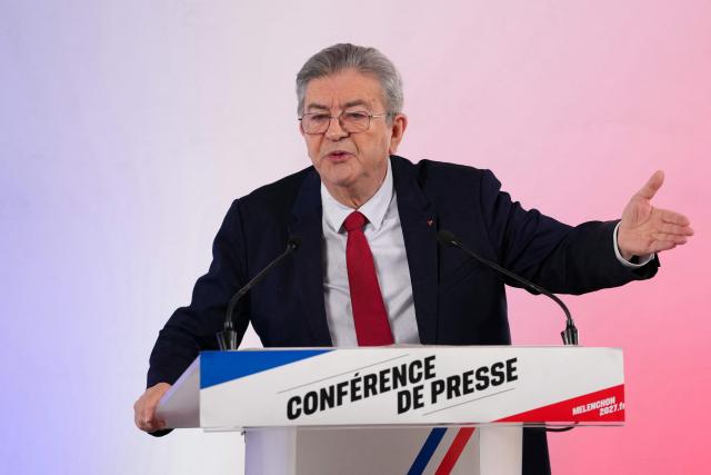 Leftist party La France Insoumise (LFI) candidate in France's 2027 presidential election Jean-Luc Melenchon gestures as he addresses the audience during a press conference in Paris on October 28, 2026. (Photo by Dimitar DILKOFF / AFP)