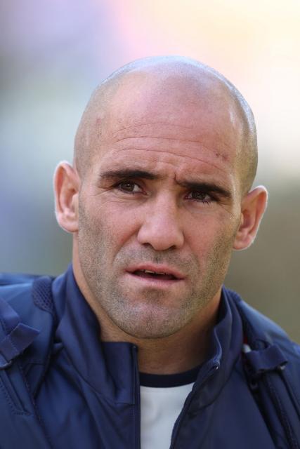 France's scrum-half Maxime Lucu arrives to take part in a training session, as part of the preparation for the Nation Championship match between France and Fiji, in Marcoussis, south of Paris, on October 28, 2026. (Photo by Anne-Christine POUJOULAT / AFP)