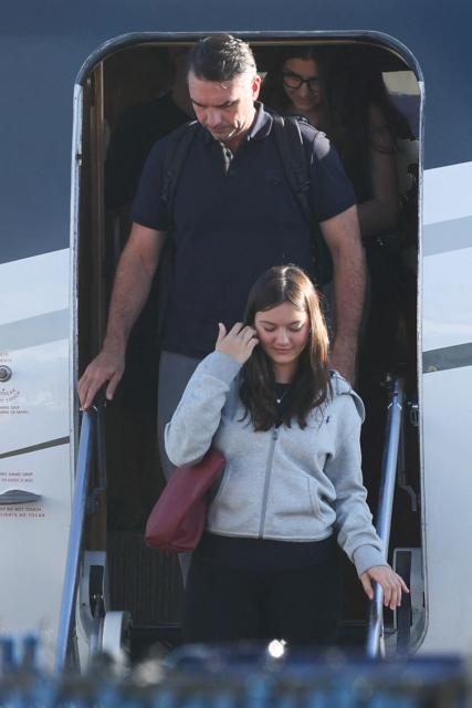 Flavio Bolsonaro steps off a plane after arriving at Opa Locka Executive Airport in Miami, Florida on October 28, 2026. Brazil's defeated right-wing presidential candidate Flavio Bolsonaro stepped out of a private plane in Florida today, AFP witnessed, despite a court order banning him from leaving his country. His plane touched down at Opa-Locka Executive Airport outside Miami after flying from Argentina with a stopover in Ecuador, as speculation had swirled for days over his whereabouts. (Photo by Ricardo Arduengo / AFP)