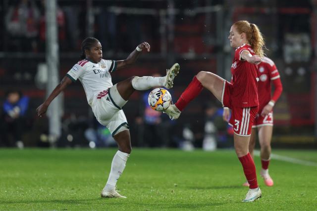 Real Madrid's Dutch forward #11 Lineth Beerensteyn (L) and Bayern Munich's Danish defender #03 Stine Ballisager vie for the ball during the UEFA Women's Champions League - League phase, Matchday 3 - football match between FC Bayern Munich and Real Madrid in Unterhaching near Munich, southern Germany, on October 28, 2026. (Photo by Alexandra BEIER / AFP)