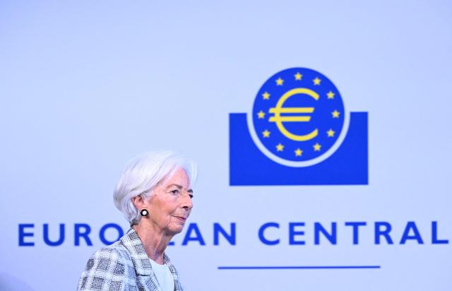 European Central Bank (ECB) President Christine Lagarde arrives to give a press conference on the Eurozone's monetary policy at the headquarters of the European Central Bank (ECB) in Frankfurt am Main, western Germany, on October 29, 2026. The ECB announced that it will hold the key interest rate steady at 2.5%. (Photo by Kirill KUDRYAVTSEV / AFP)