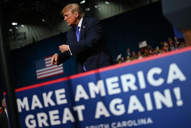 US President Donald Trump departs afer speaking at a midterm campaign rally at the Rock Hill Sports & Event Center in Rock Hill, South Carolina on October 29, 2026. (Photo by Kent NISHIMURA / AFP)