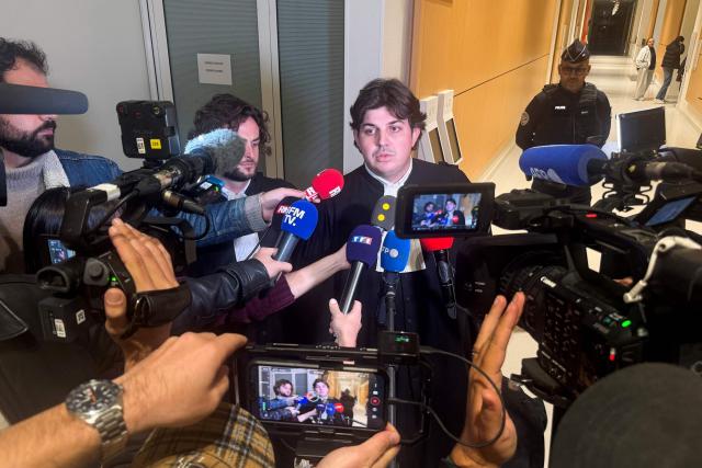 Baptiste Bellet (C), lawyer of Kevin T, the perpetrator of the attack in the Yvelines, which left one person dead and seven injured, speaks to the press at Paris' courthouse in Paris on October 29, 2026, following the decision of a judge responsible for matters of liberty and detention to place Kevin T. in temporary custody. The suspect has been placed before under formal investigation on charges of “murder” and “attempted murders,” “in connection with a terrorist organization, with the aggravating circumstance that the acts were committed on the grounds of the real or supposed belonging to a so-called race, an ethnic group, a nation or a specific religion,” the National Antiterrorism Prosecutor’s Office (Pnat) stated. (Photo by Aurore MESENGE / AFP)