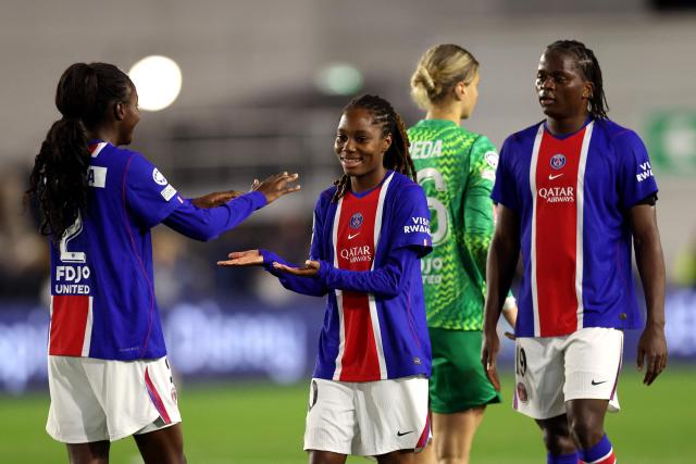 Paris Saint-Germain's French defender #20 Tara Elimbi (C) reacts following the UEFA Women's Champions League, League Stage between Manchester City and Paris Saint-Germain (PSG) at the Joie Stadium in Manchester, north west England, on October 29, 2026. (Photo by Darren Staples / AFP)