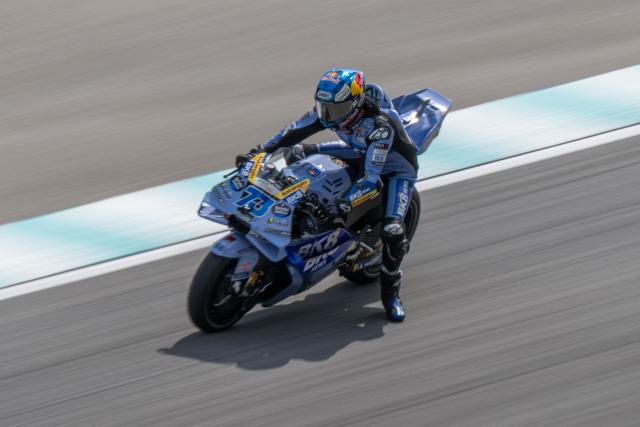 BK8 Gresini Racing MotoGP's Spanish rider Alex Marquez brakes before taking a corner during a practice session ahead of the MotoGP Malaysian Grand Prix at the Sepang International Circuit in Sepang on October 30, 2026. (Photo by Mohd Rasfan / AFP)