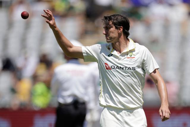 Australia's Pat Cummins prepares to deliver a ball on day four of the third Test match between South Africa and Australia at Newlands stadium in Cape Town on October 30, 2026. (Photo by Marco Longari / AFP)