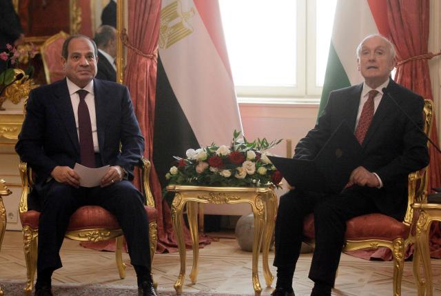 Egypt’s President Abdel Fattah Al-Sisi (L) and his Hungarian counterpart Andras Baka meet for talks at the presidential Sandor Palace in Budapest, Hungary, on October 30, 2026. (Photo by Peter Kohalmi / AFP)