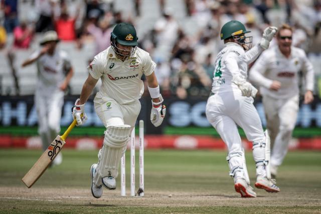 Australia's Josh Inglis (L) reacts after being caught behind on day five of the third Test match between South Africa and Australia at Newlands stadium in Cape Town on October 31, 2026. (Photo by Marco Longari / AFP)