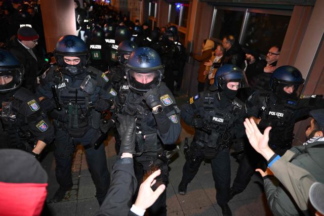 Riot Police scuffel with protesters after a demonstration organised by "GenZ regelt!" (Gen Z has got this!) in Frankfurt am Mian on October 31, 2026. The German demonstrations have been inspired by similar movements across Europe, including in France and Italy, which have seen young protesters voice anger at political elites whom they accuse of ignoring their concerns. (Photo by Kirill KUDRYAVTSEV / AFP)