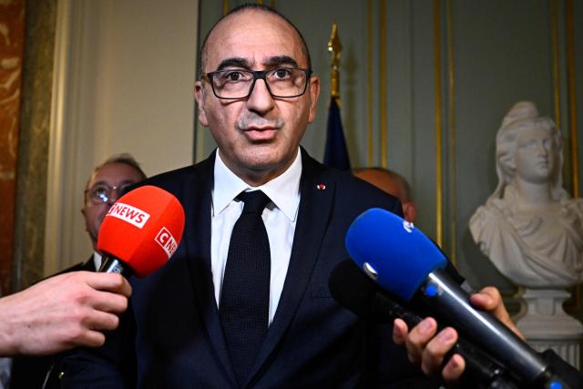 France's Interior Minister Laurent Nunez speaks to the press at the French Interior Ministry Place Beauvau following nationwide demonstrations over the rising cost of living and inequality organised by Yellow Vest movement, labour unions and high school and university students, in Paris on October 31, 2026. Police fired tear gas and clashed with protesters in Paris and elsewhere on Saturday as hundreds of thousands marched across France against soaring living costs and police violence, with some demonstrators dressed as clowns and  for Halloween. (Photo by JULIEN DE ROSA / AFP)