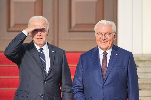 18 October 2024, Berlin: US President Joe Biden (L) is welcomed by German President Frank-Walter Steinmeier in front of Bellevue Palace. It is Biden's first bilateral visit to Germany in his almost four years in office. Photo: Michael Kappeler/dpa