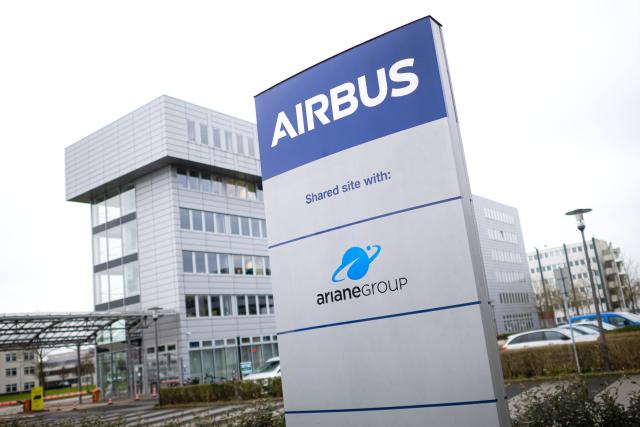 FILED - 24 January 2025, Bremen: The Airbus plant in Bremen. After a bumpy year in 2024, the world's largest aircraft manufacturer Airbus wants to deliver more jets this year, as its US rival Boeing continues to struggle with internal crises. Photo: Sina Schuldt/dpa