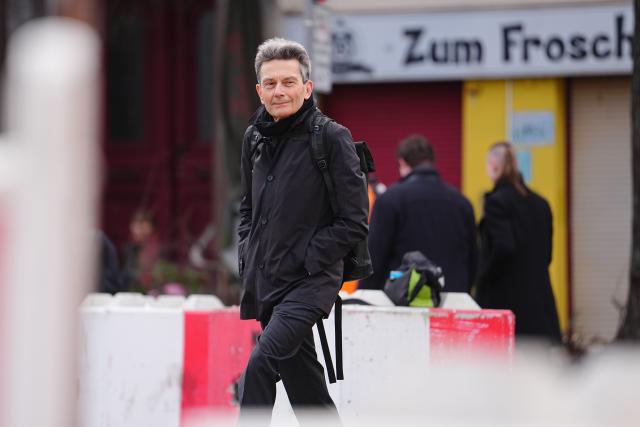 23 February 2025, Berlin: Chairman of the Social Democratic Party (SPD) parliamentary group in the German Bundestag, Rolf Muetzenich, arrives at the Willy Brandt House for the SPD election party on the German Federal election day. Photo: Kay Nietfeld/dpa