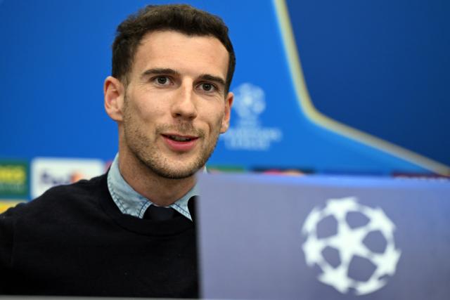 10 March 2025, North Rhine-Westphalia, Leverkusen: Bayern Munich's Leon Goretzka speaks during the team's press conference ahead of Tuesday's UEFA Champions League soccer match against Bayer Leverkusen at the BayArena. Photo: Federico Gambarini/dpa