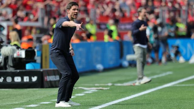 11 May 2025, North Rhine-Westphalia, Leverkusen: Leverkusen coach Xabi Alonso gestures on the touchline during the German Bundesliga soccer match between Bayer Leverkusen and Borussia Dortmund at BayArena. Photo: Rolf Vennenbernd/dpa - IMPORTANT NOTICE: DFL and DFB regulations prohibit any use of photographs as image sequences and/or quasi-video.