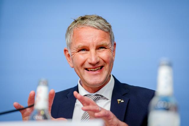 12 May 2025, Berlin: Bjoern Hoecke, parliamentary group and state chairman of the Alternative for Germany (AfD) Thuringia, presents a legal opinion on the subject of the observation of the Office for the Protection of the Constitution at a press conference. Photo: Kay Nietfeld/dpa